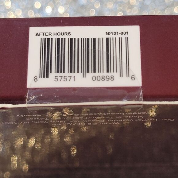 Wander Beauty Wanderess Glow Highlighter Compact After Glow 0.21 oz New OOS - Picture 9 of 13